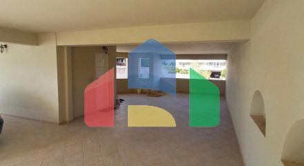 Продаж - Будівля 400 m² в Аттиці