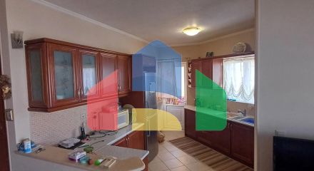 Продажа - Здание 400 m² в Аттике