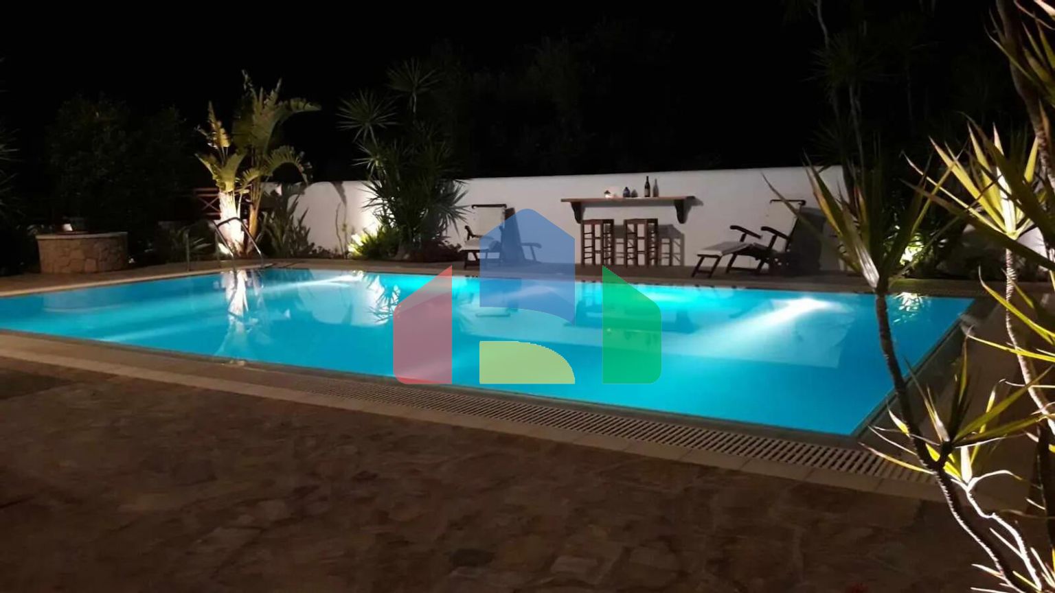 Продажа - Коттедж 215 m² в Аттике