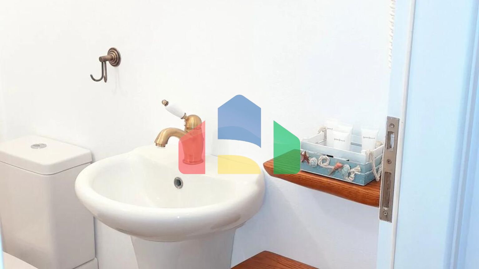 Продажа - Коттедж 215 m² в Аттике