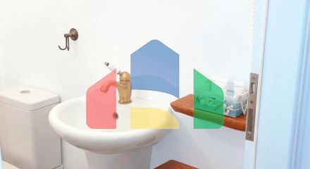 Продажа - Коттедж 215 m² в Аттике