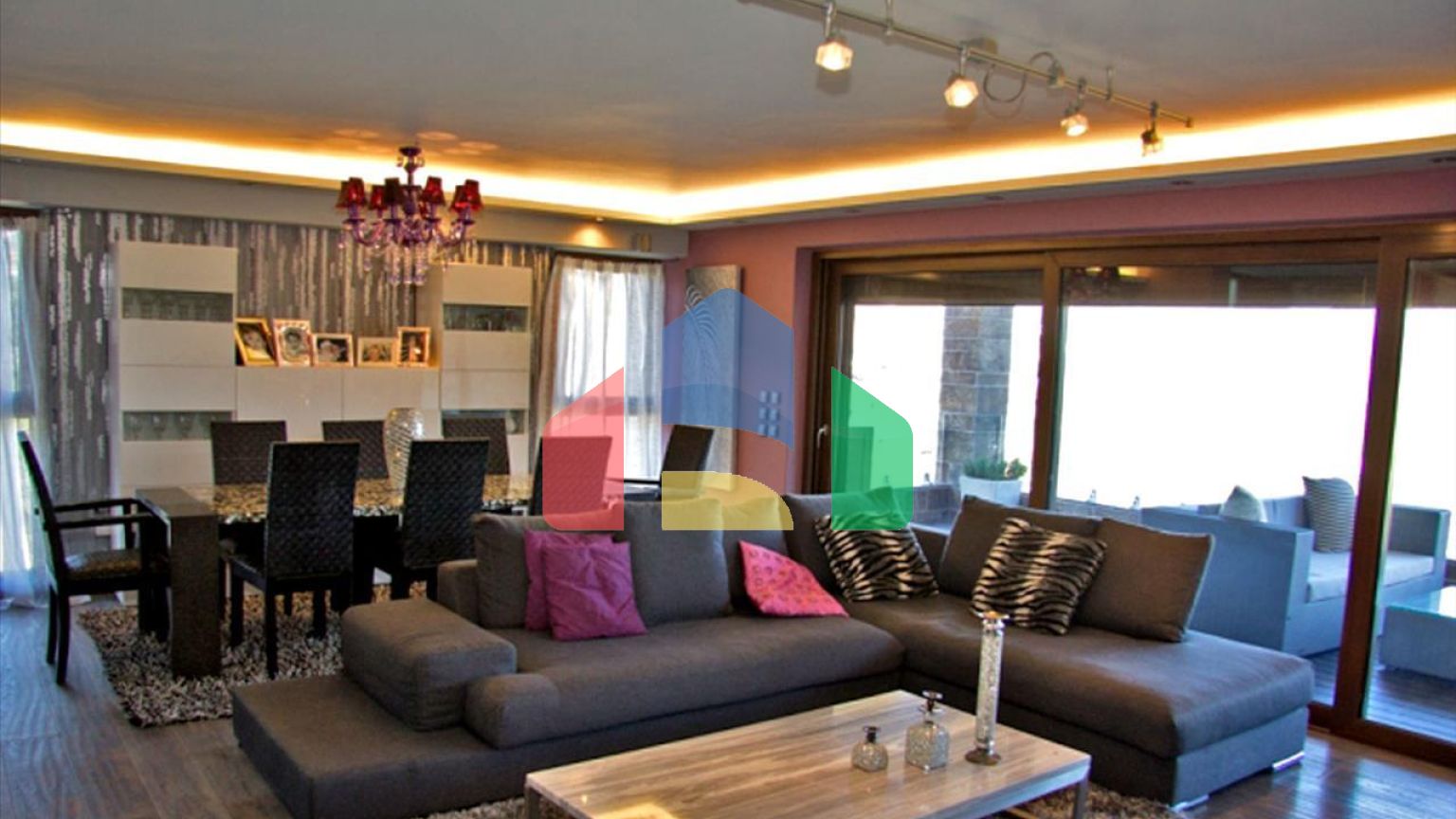 Продажа - Вилла 870 m² в Аттике