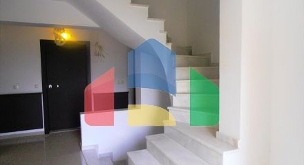Продажа - Коттедж 670 m² в Аттике