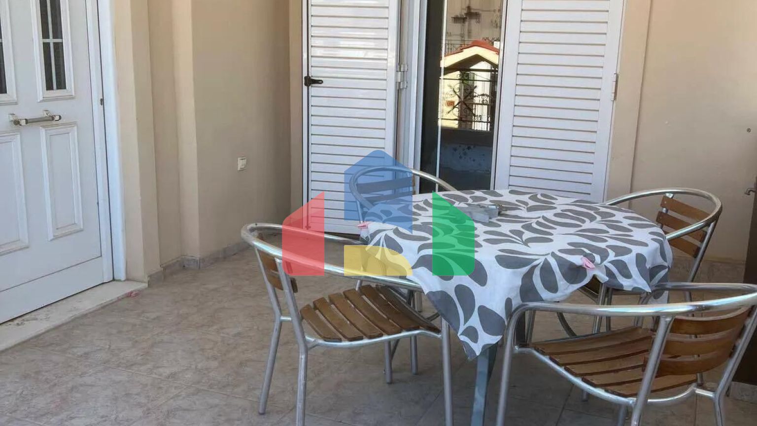 Продаж - Котедж 75 m² в Аттиці