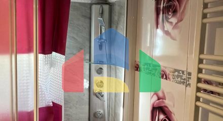 Продаж - Котедж 75 m² в Аттиці