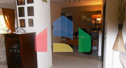 Продаж - Котедж 330 m² в Аттиці