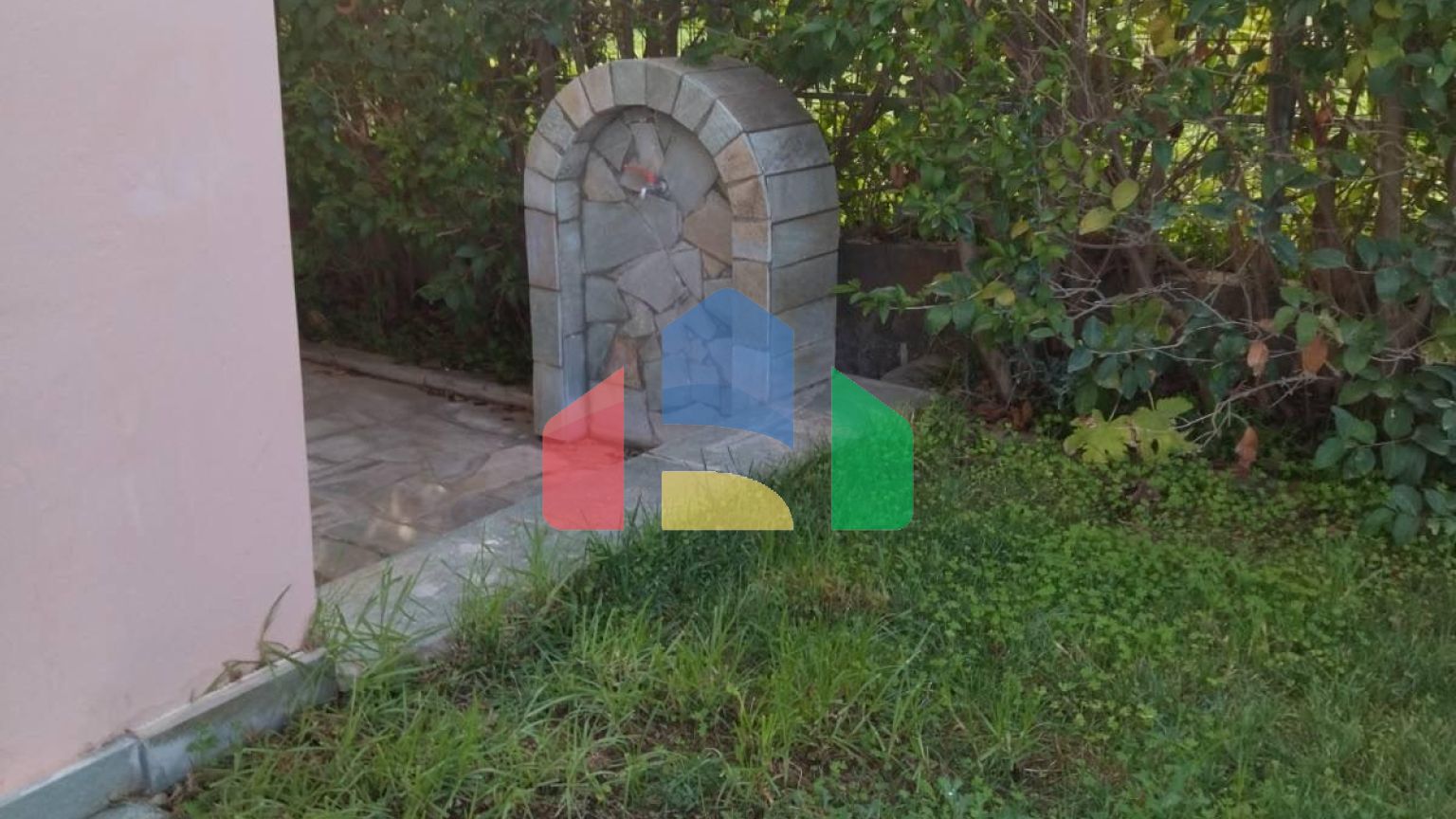 Продаж - Котедж 85 m² в Аттиці