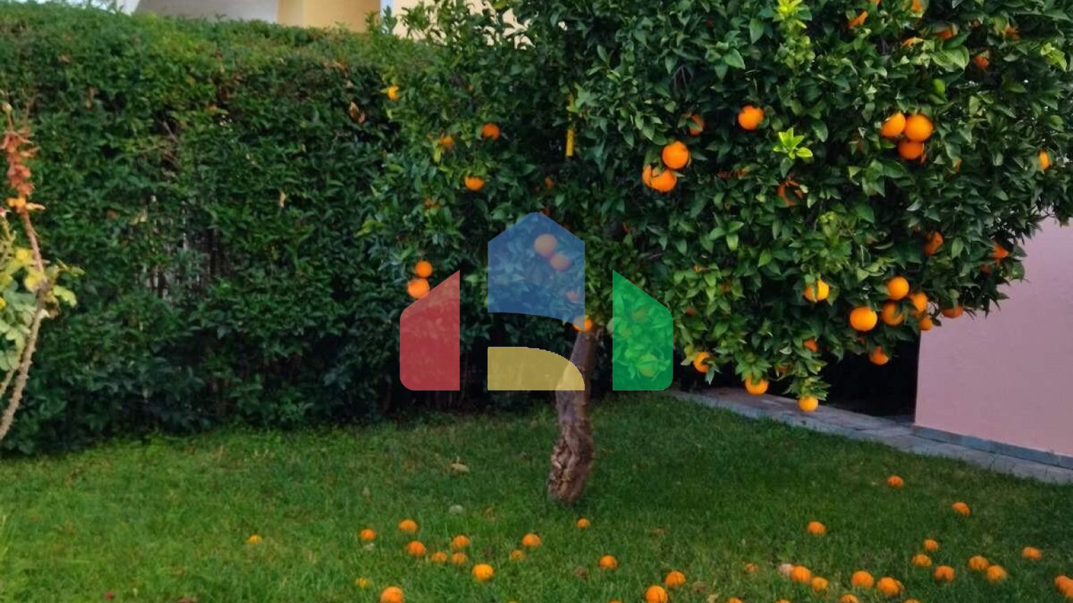 Продаж - Котедж 85 m² в Аттиці