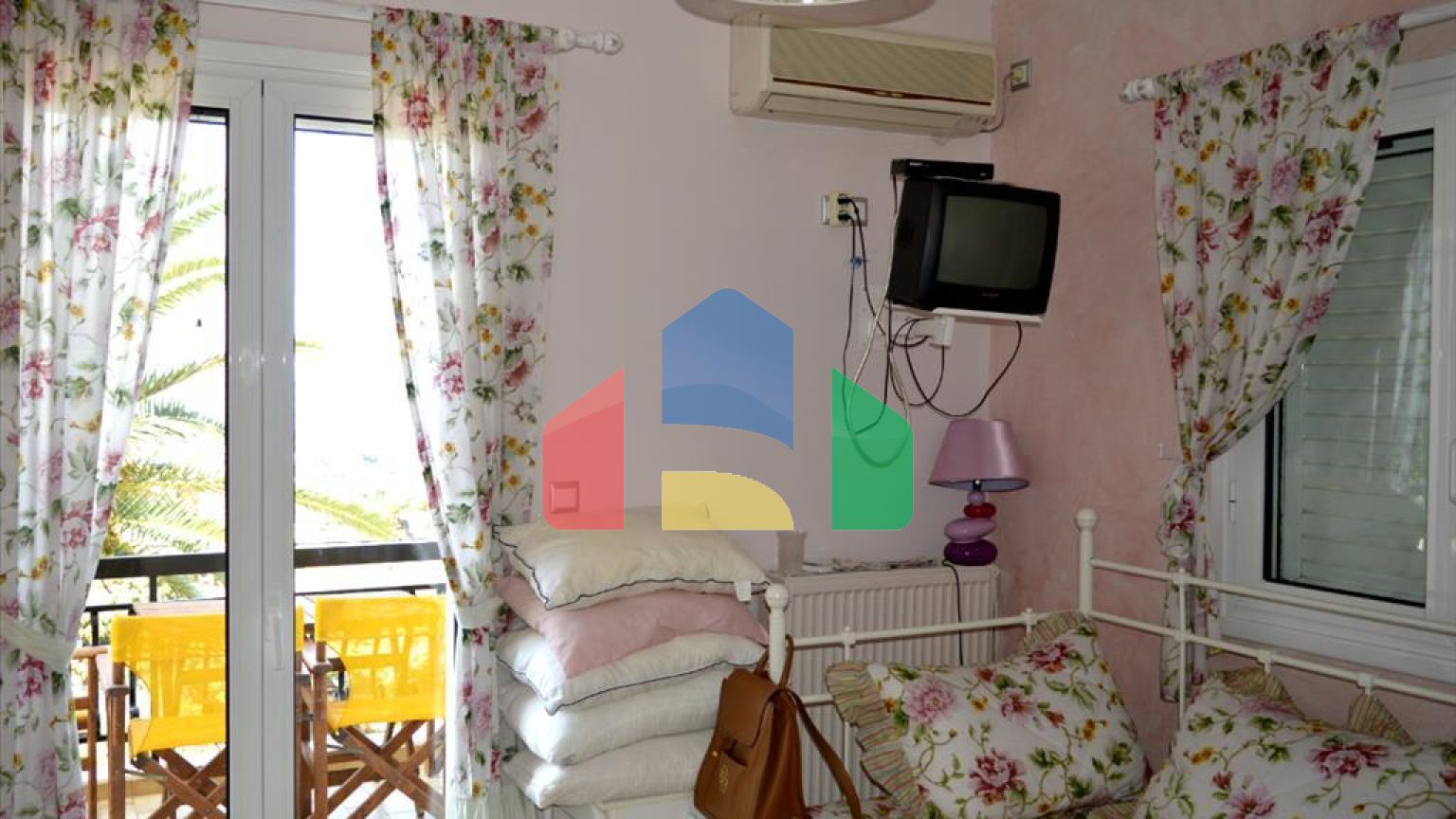 Продажа - Коттедж 170 m² в Аттике