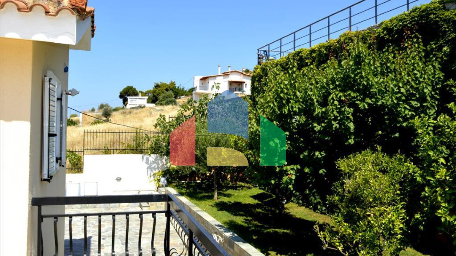 Продажа - Коттедж 170 m² в Аттике