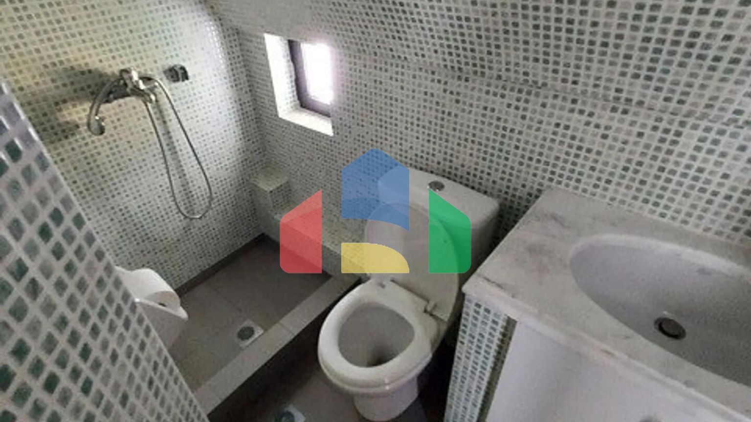 Продаж - Таунхаус 90 m² в Аттиці