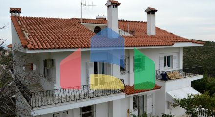 Продаж - Котедж 505 m² в Аттиці