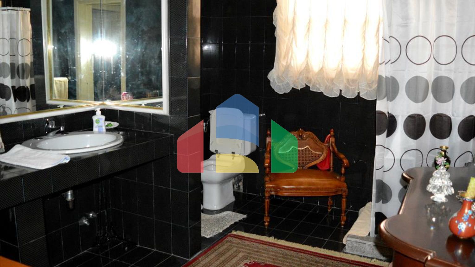 Продаж - Котедж 505 m² в Аттиці