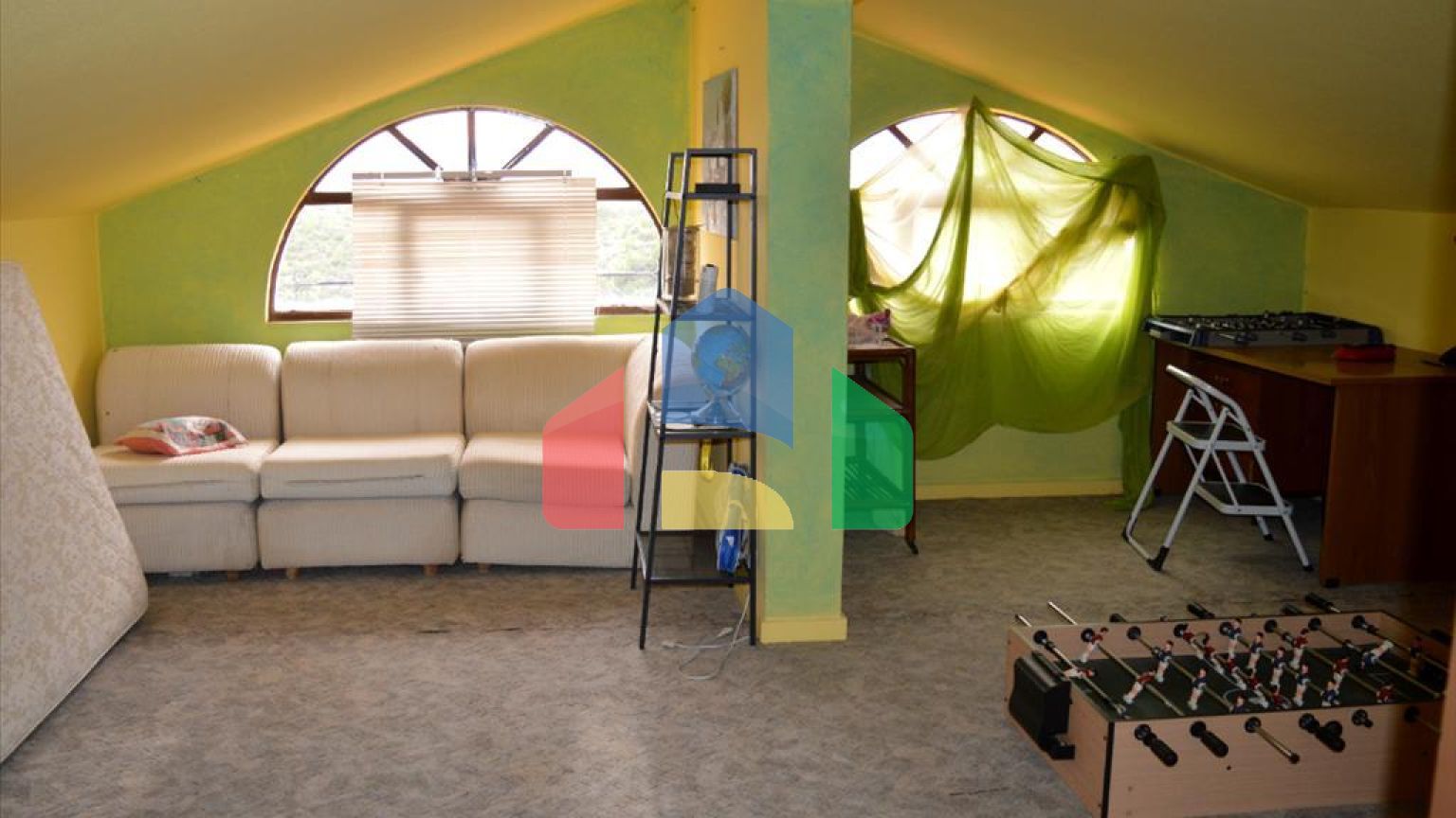 Продаж - Котедж 505 m² в Аттиці