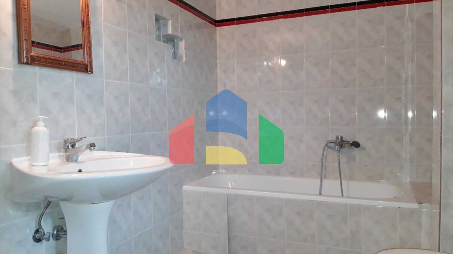 Продажа - Коттедж 150 m² в Аттике