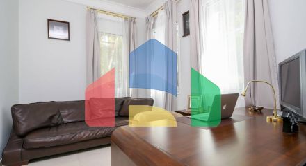 Продаж - Вілла 500 m² в Аттиці