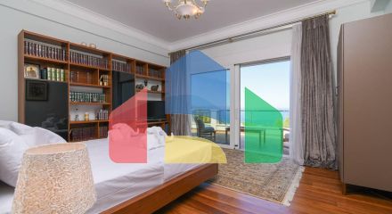 Продаж - Вілла 500 m² в Аттиці