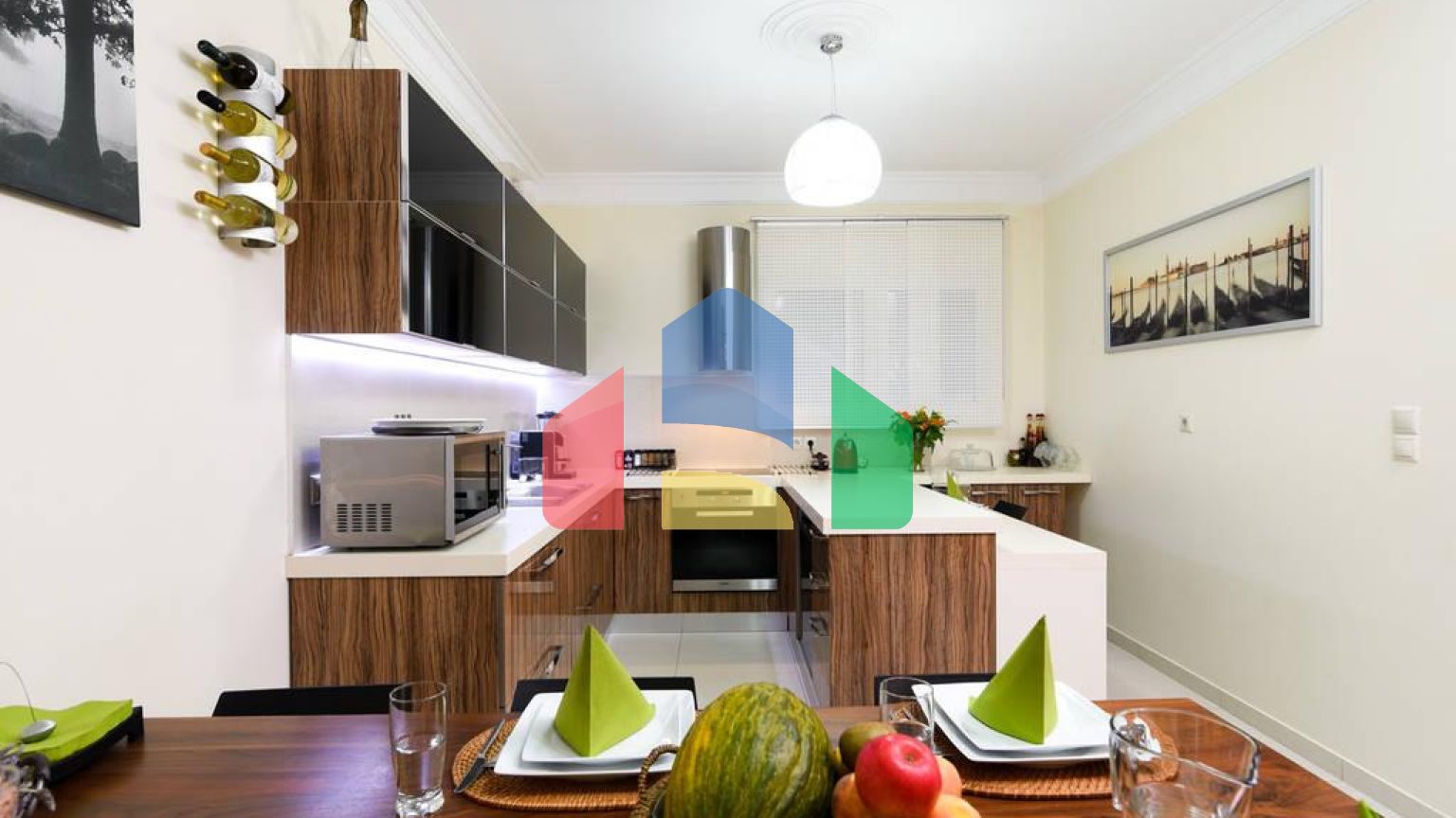 Продаж - Вілла 500 m² в Аттиці