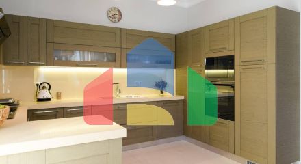 Продаж - Вілла 500 m² в Аттиці