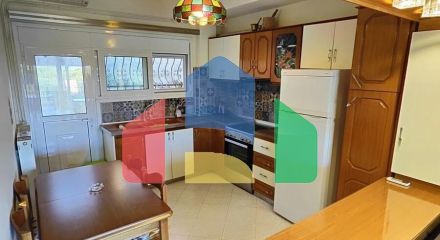 Продаж - Котедж 85 m² в Аттиці