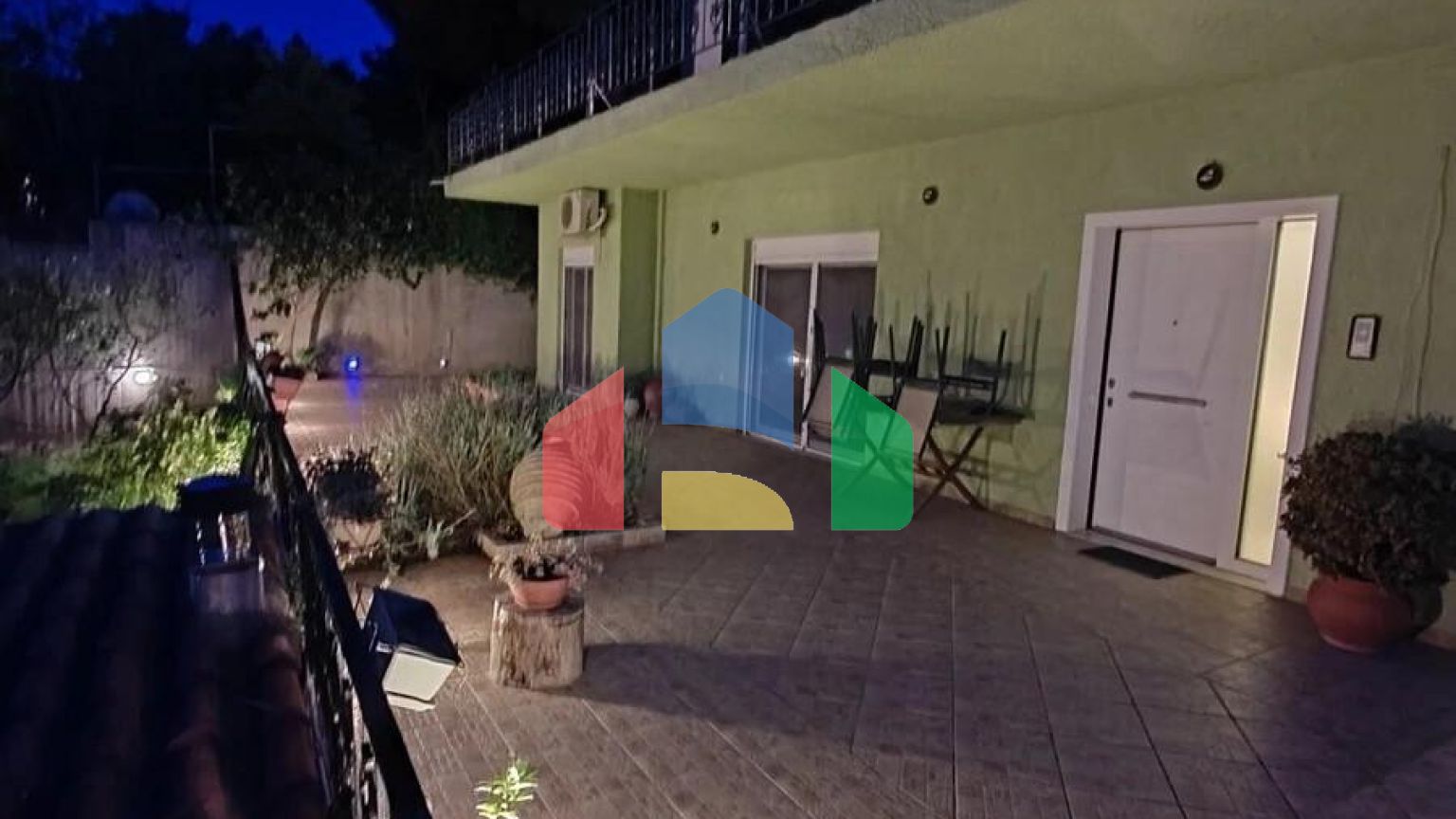 Продажа - Коттедж 85 m² в Аттике