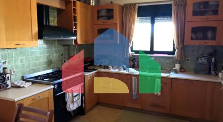 Продаж - Котедж 350 m² в Аттиці