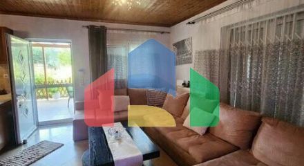 Продаж - Котедж 140 m² в Аттиці
