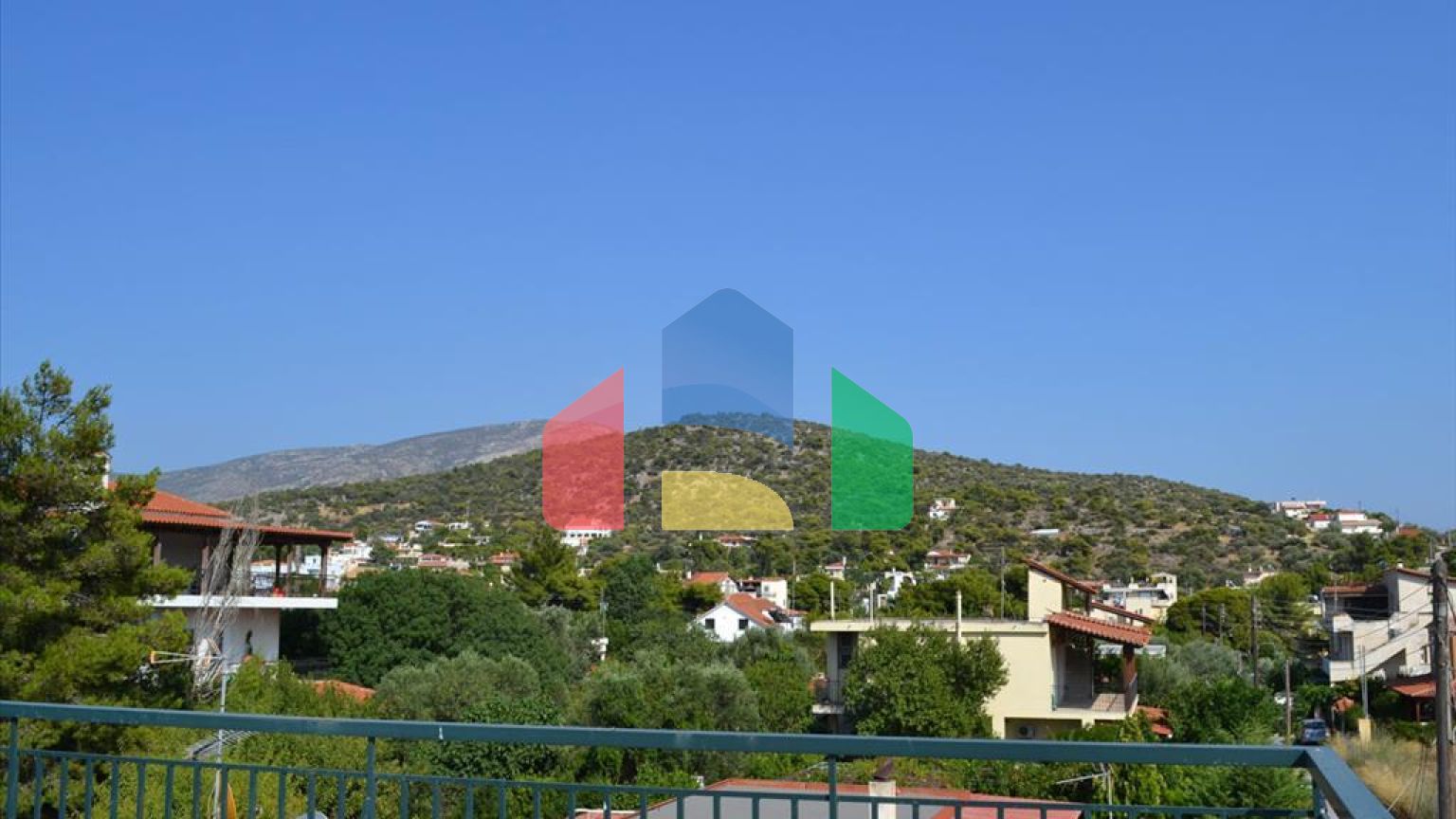 Продаж - Котедж 250 m² в Аттиці