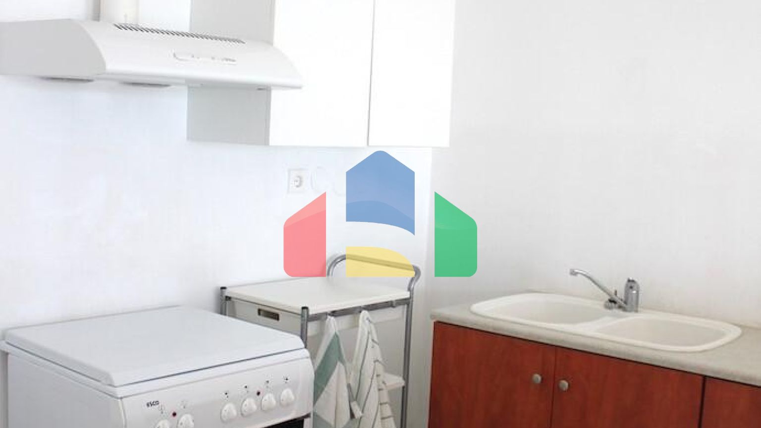 Продажа - Коммерческое помещение 660 m² в Аттике