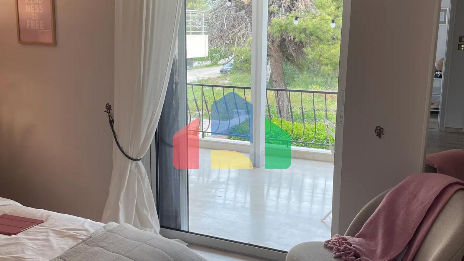 Продажа - Коттедж 240 m² в Аттике