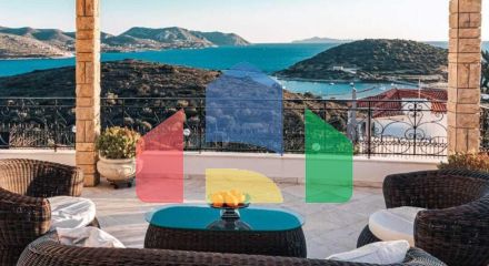 Продаж - Вілла 350 m² в Аттиці