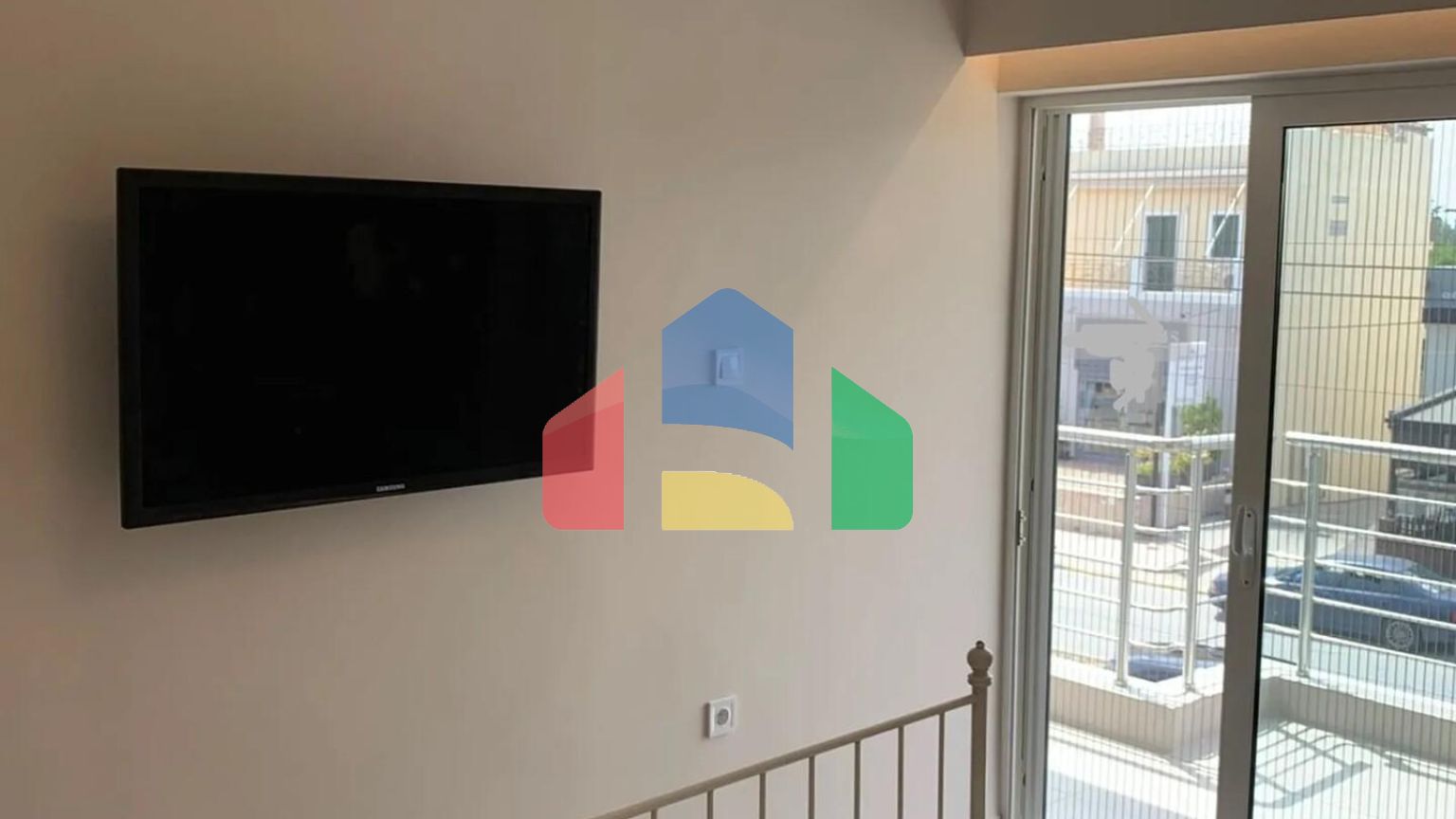 Продаж - Квартира 57 m² в Аттиці