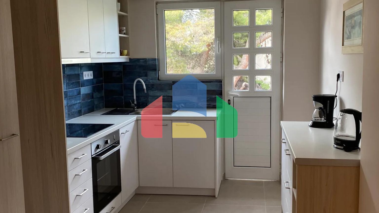 Продаж - Квартира 57 m² в Аттиці