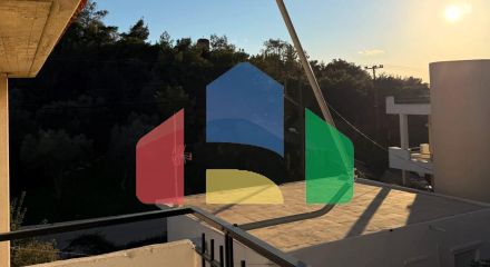 Продаж - Квартира 80 m² в Аттиці