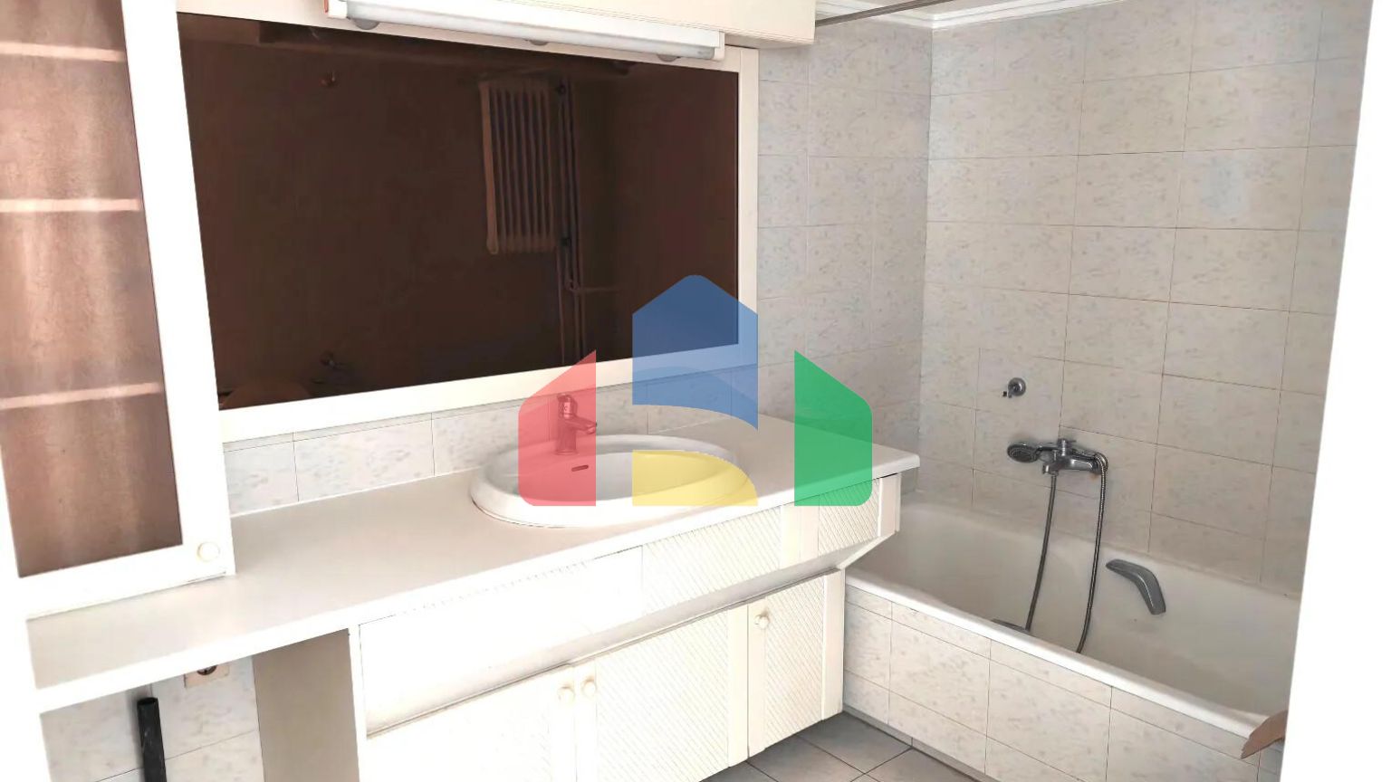 Продаж - Квартира 74 m² в Аттиці