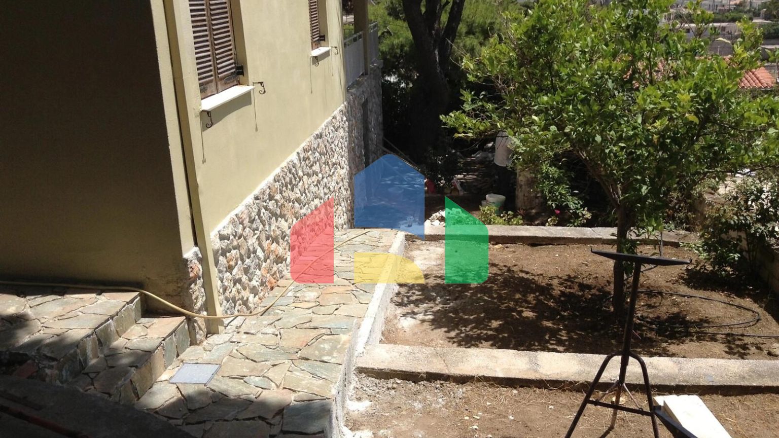 Продаж - Котедж 100 m² в Аттиці