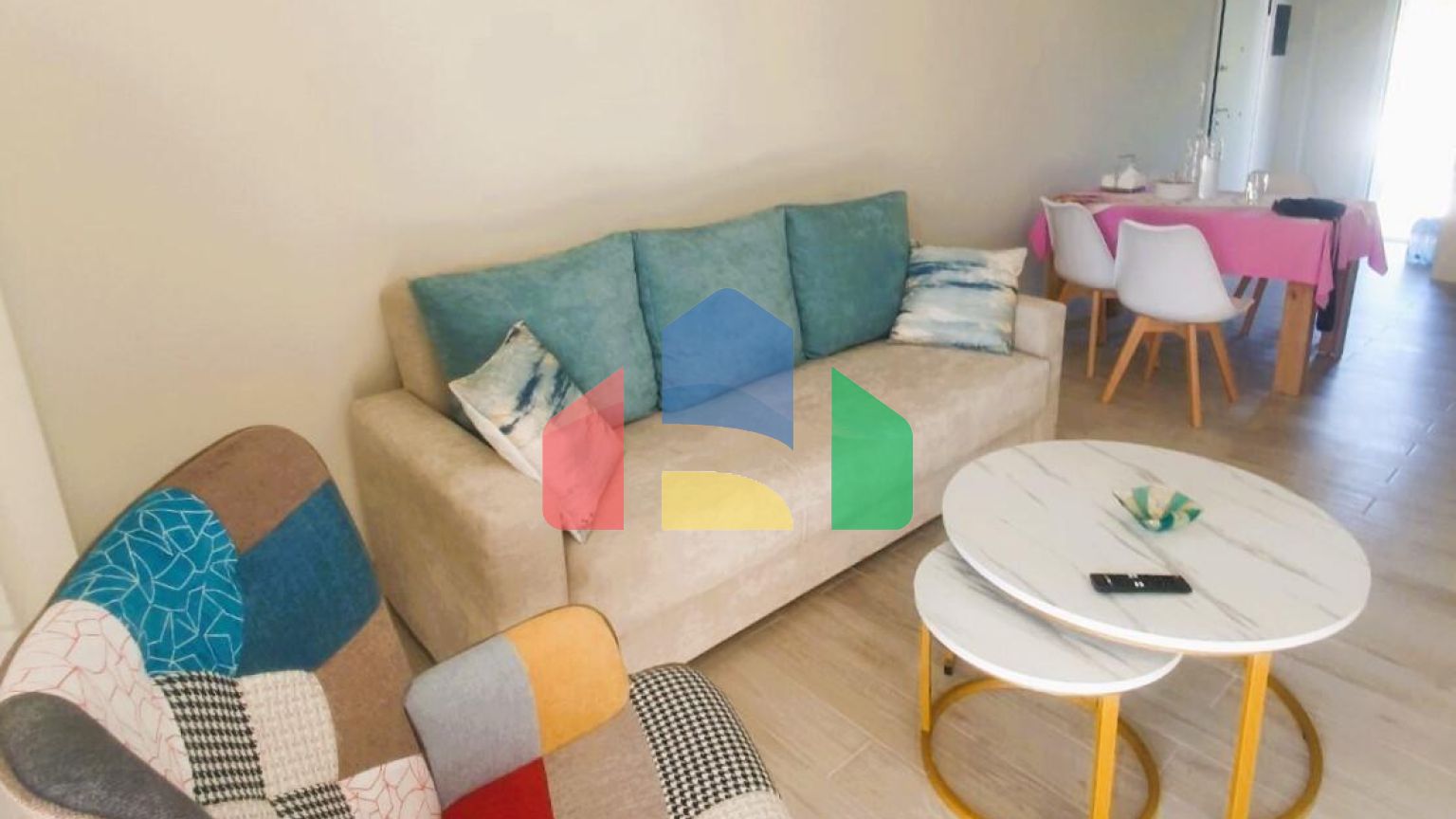 Продаж - Квартира 56 m² в Аттиці