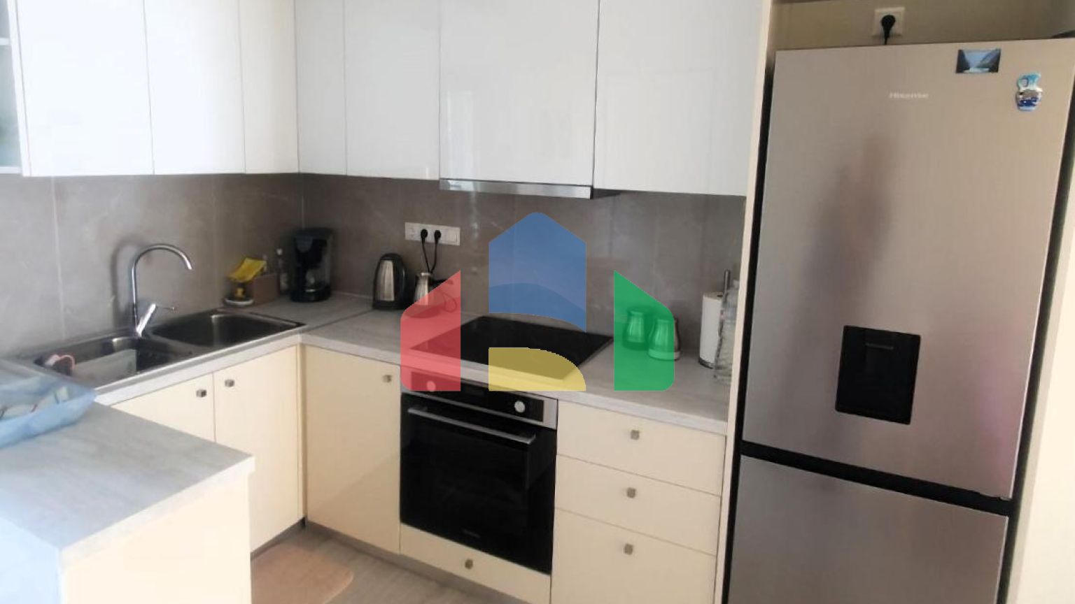 Продаж - Квартира 56 m² в Аттиці