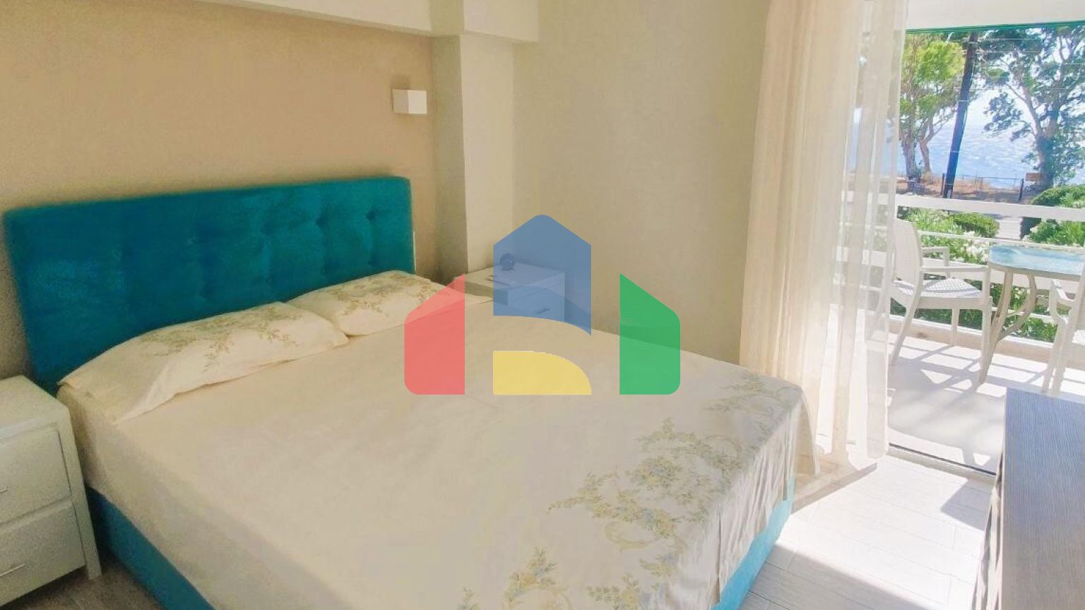 Продаж - Квартира 56 m² в Аттиці