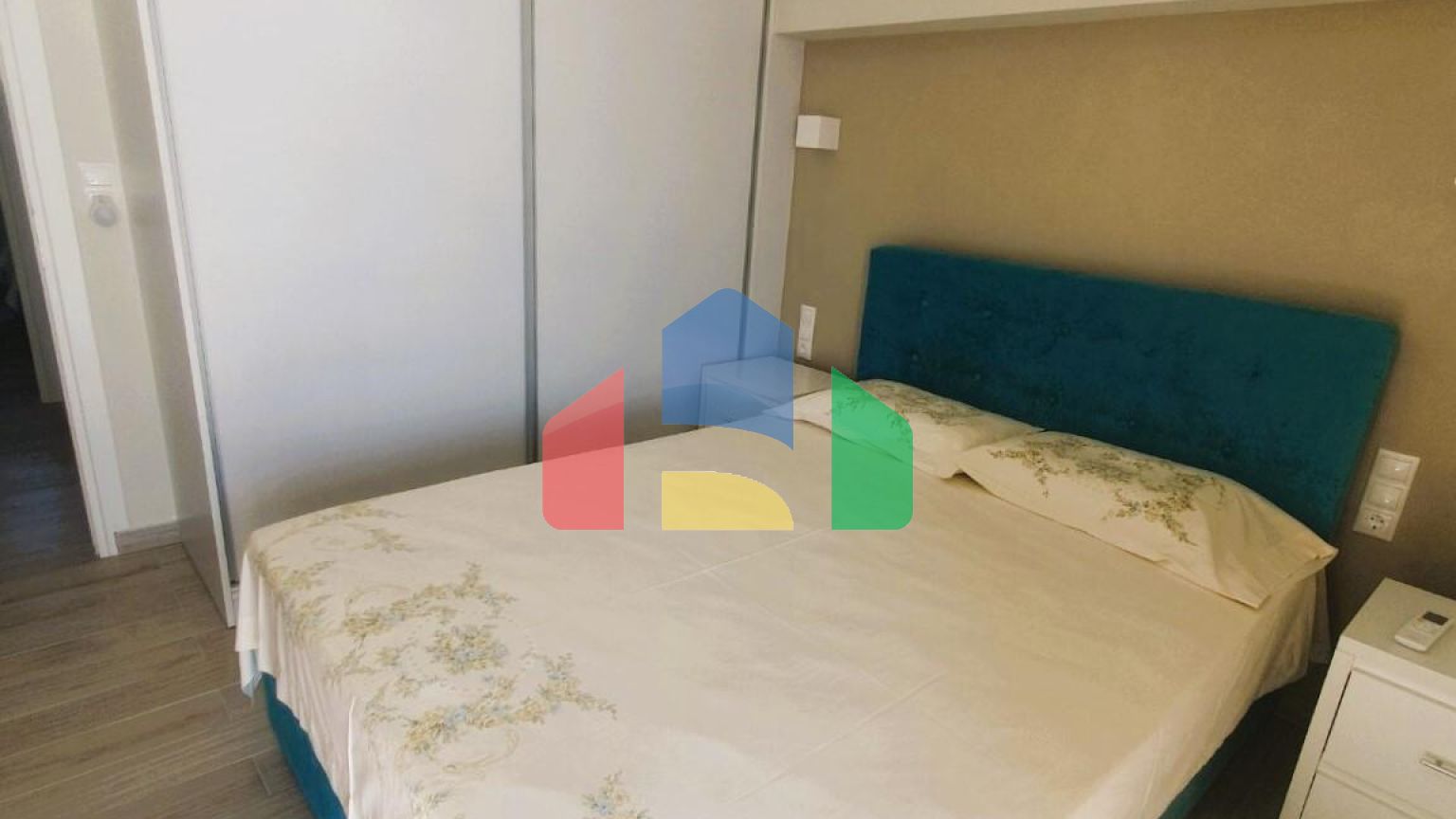 Продаж - Квартира 56 m² в Аттиці