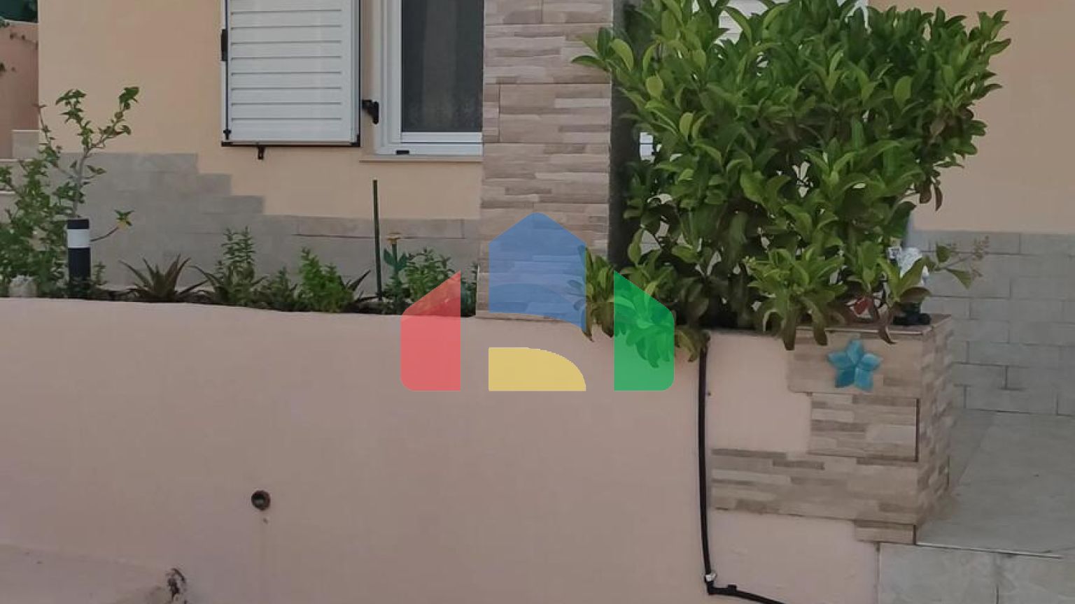 Продаж - Котедж 87 m² в Аттиці