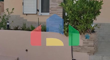 Продаж - Котедж 87 m² в Аттиці