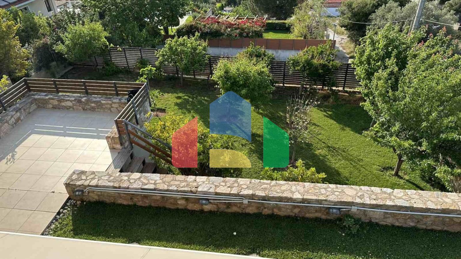 Продажа - Коттедж 428 m² в Аттике