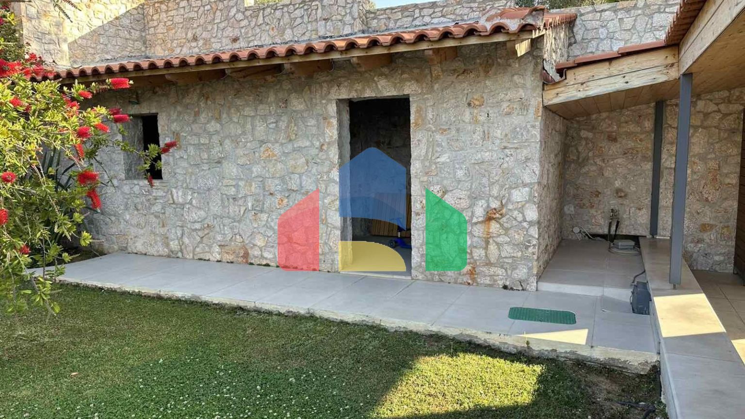 Продажа - Коттедж 428 m² в Аттике