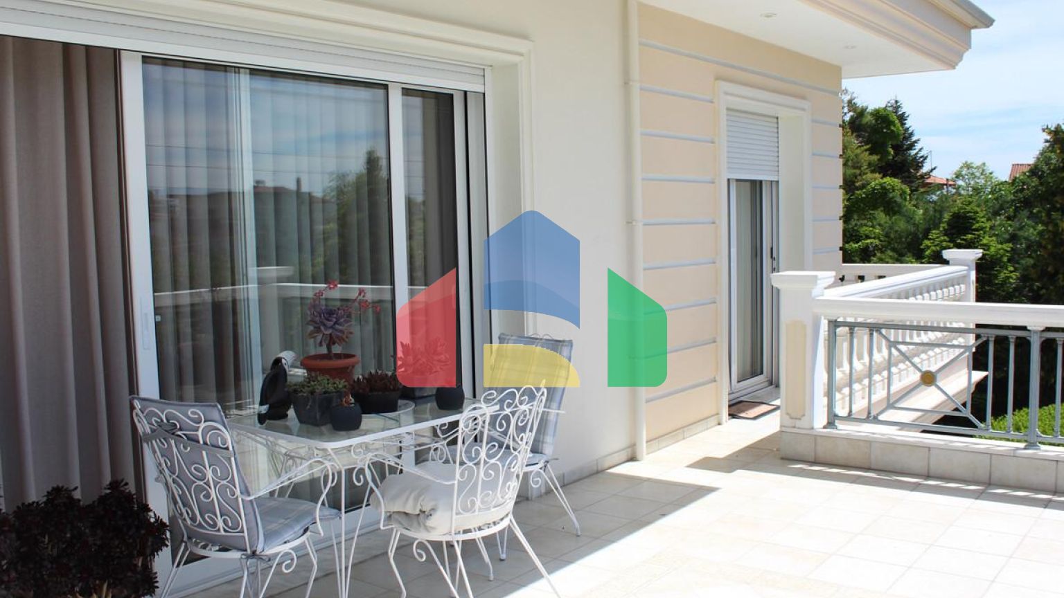 Продажа - Вилла 697 m² на Олимпийской Ривьере