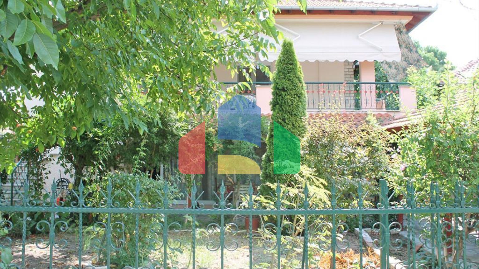 Продажа - Коттедж 300 m² на Олимпийской Ривьере