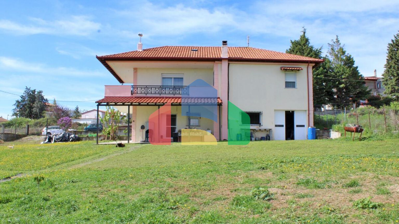 Продажа - Коттедж 236 m² на Олимпийской Ривьере