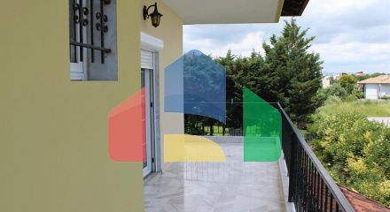 For Sale - Detached house 274 m² on the Olympic Coast