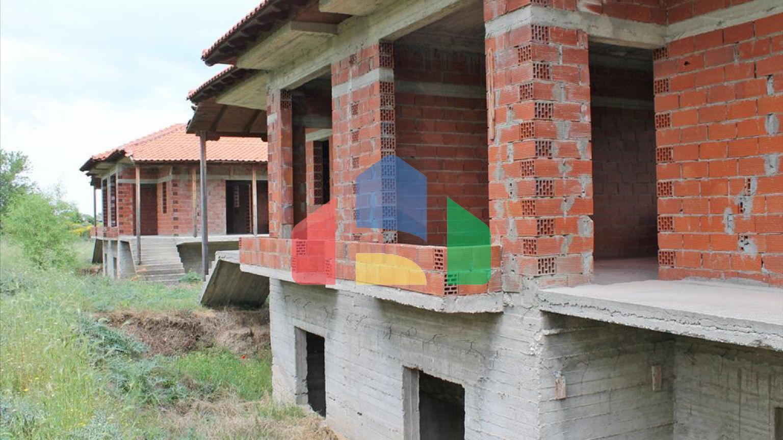 Продажа - Коттедж 320 m² на Олимпийской Ривьере