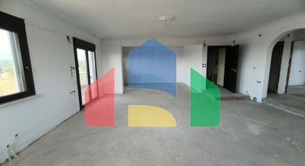 Продаж - Квартира 140 m² на Олімпійській Рив'єрі